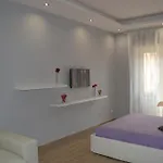 Arturo Calza Apartment