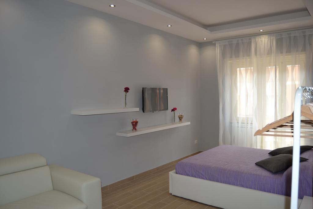 Arturo Calza Apartment